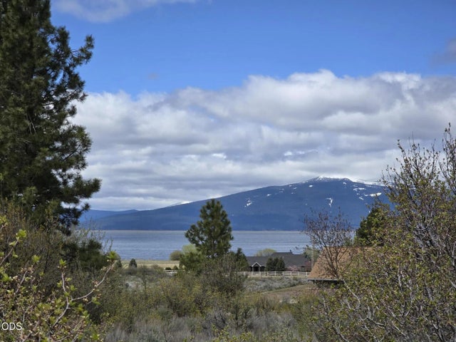 Margi Way, Chiloquin